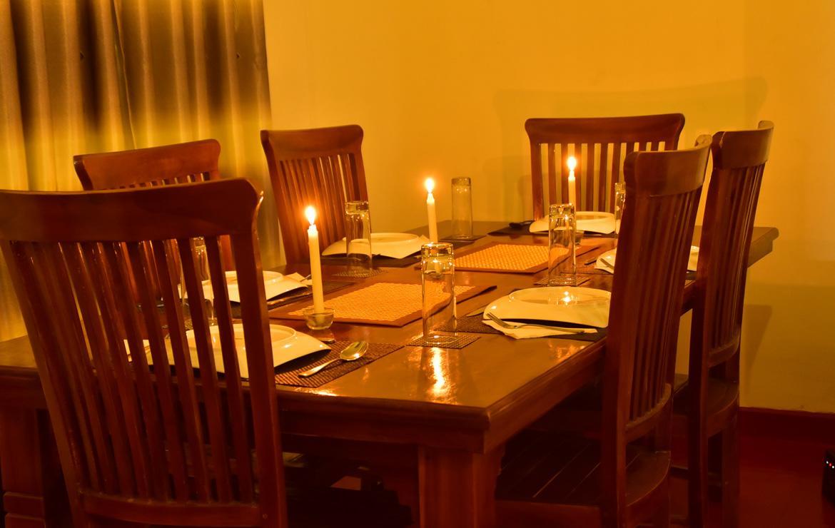 Walawwa Dutch House Hotel Ja Ela Bagian luar foto
